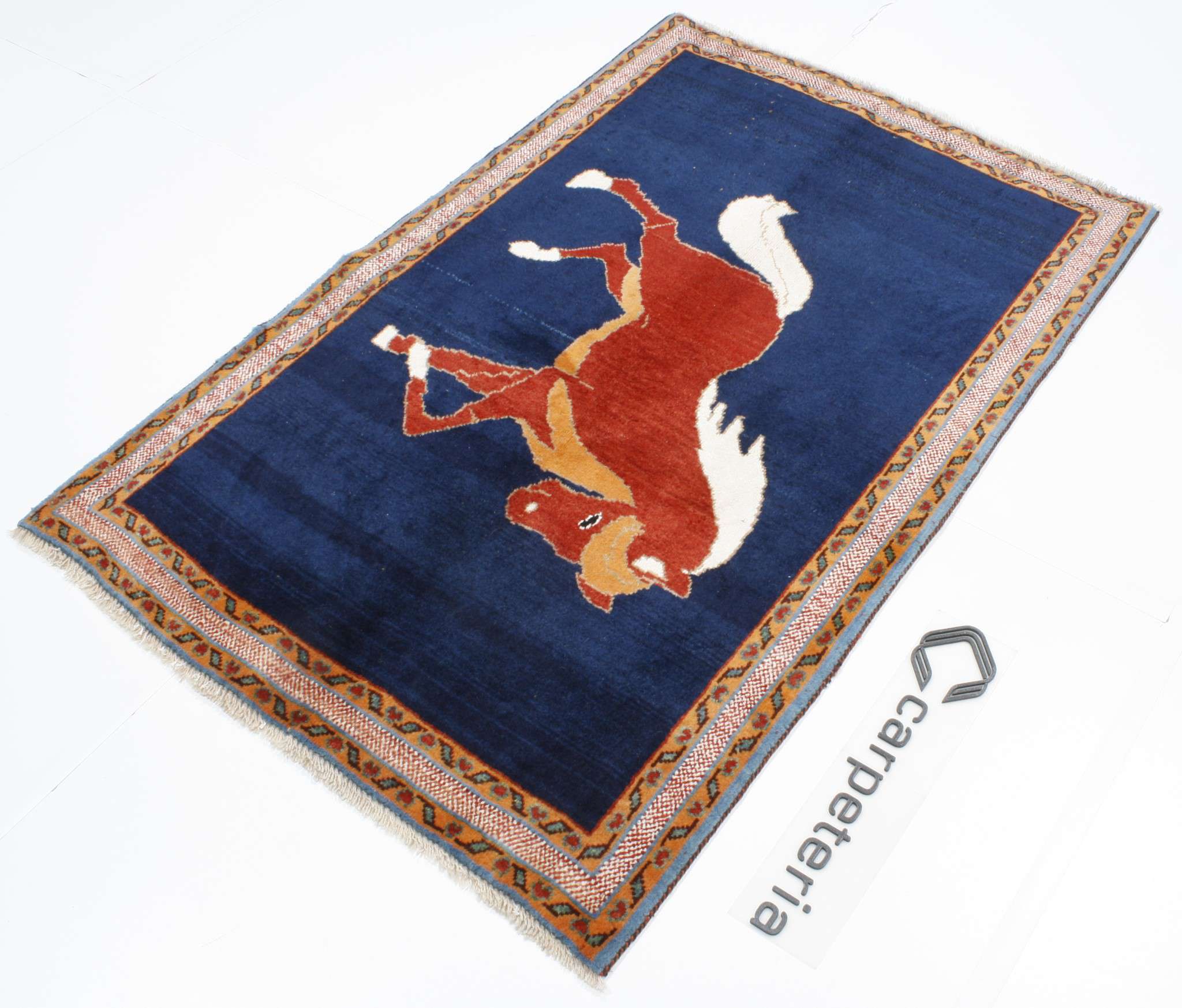 Persian rug Shiraz Figural