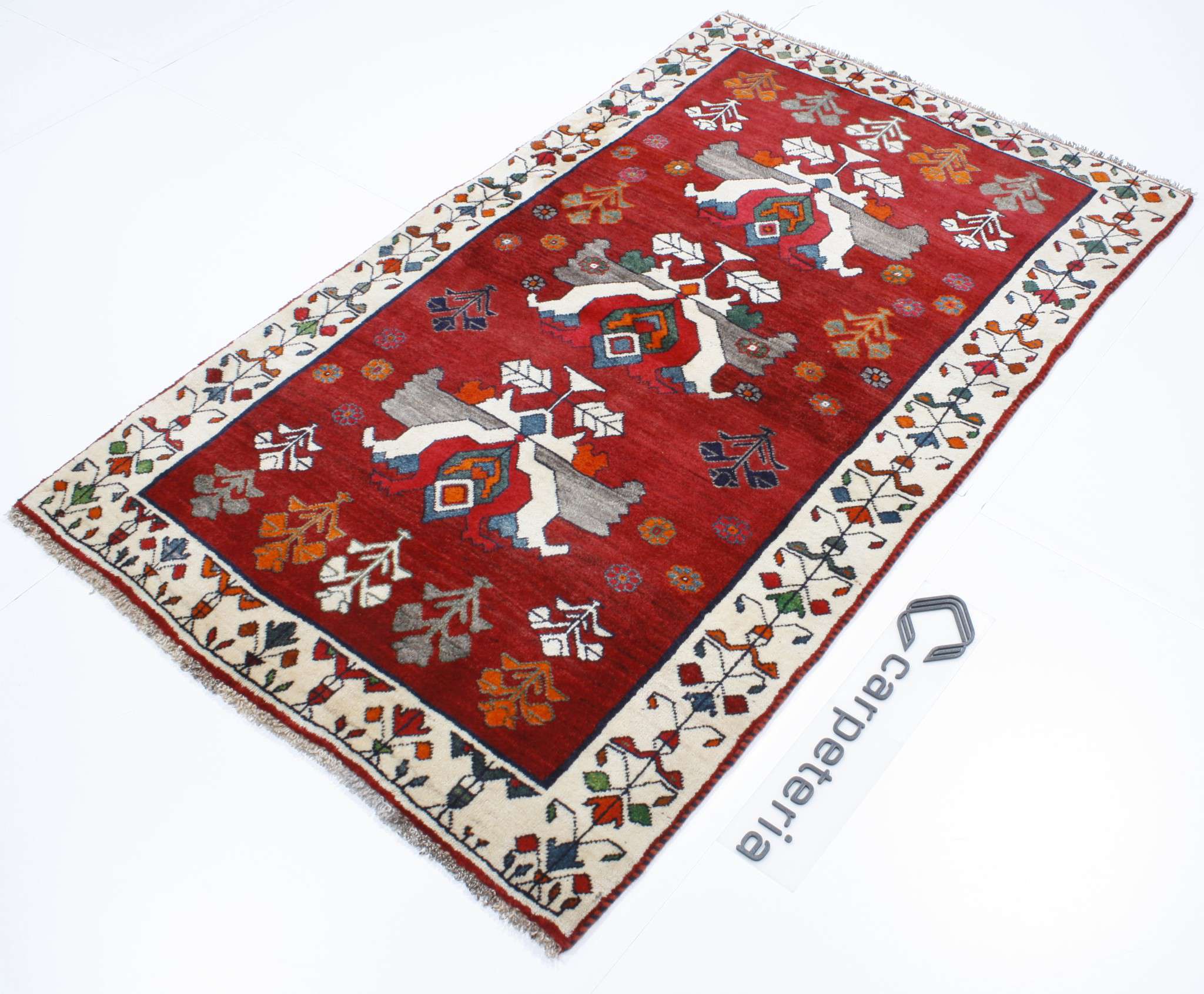 Persian rug Shiraz Figural