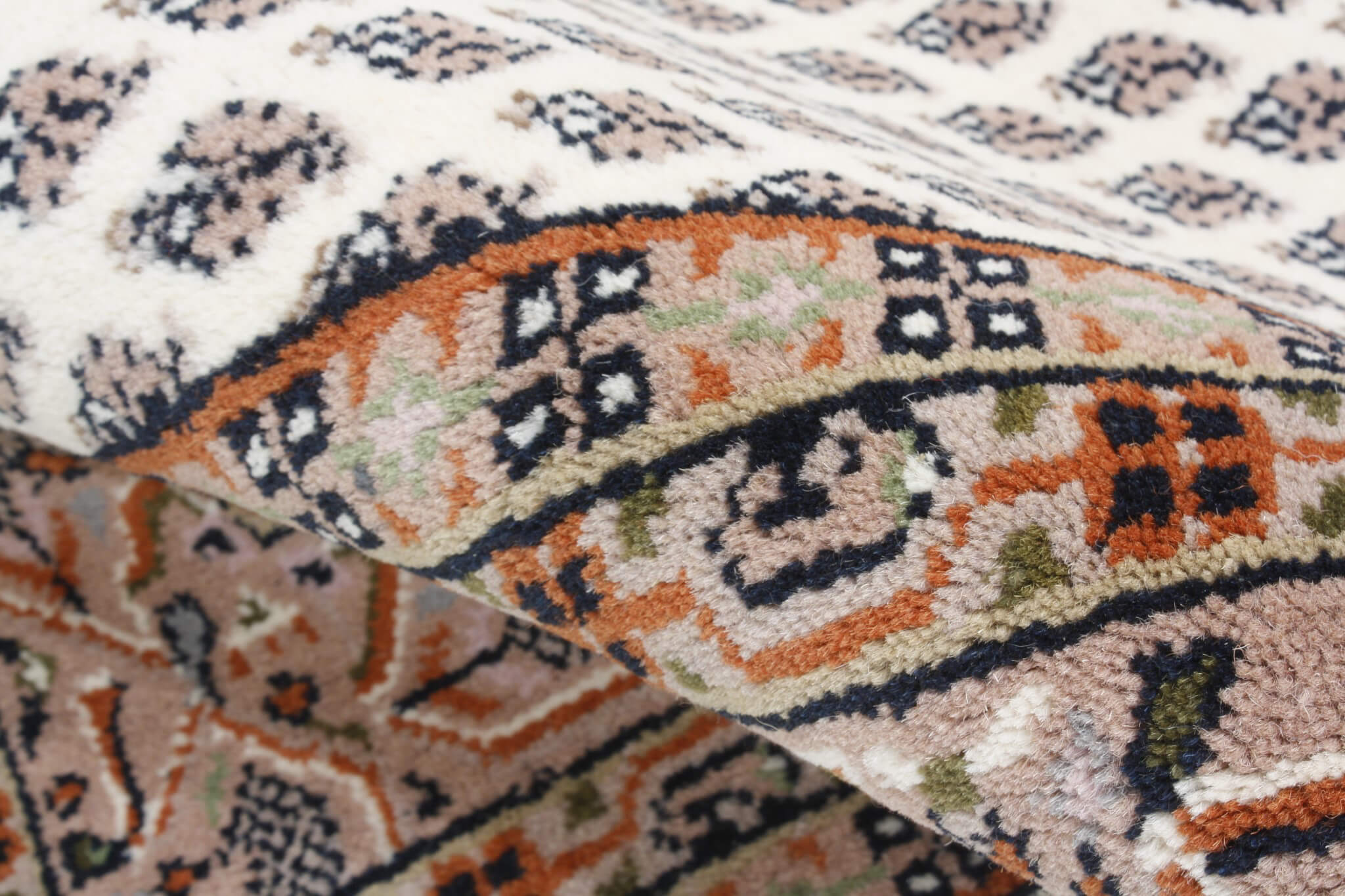 Oriental rug Mir