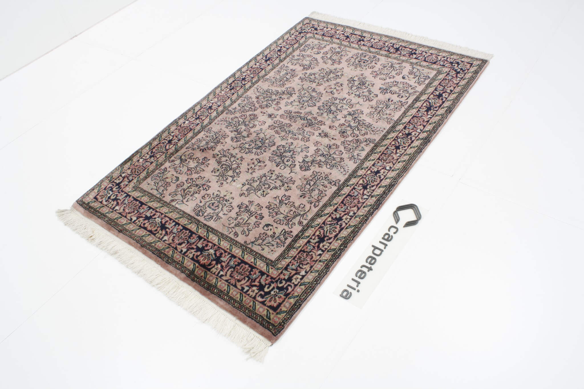 Oriental rug Place Of Winds