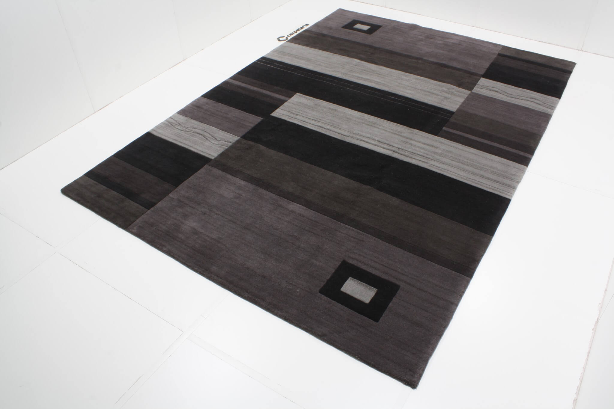 Modern rug Nepal Exclusive