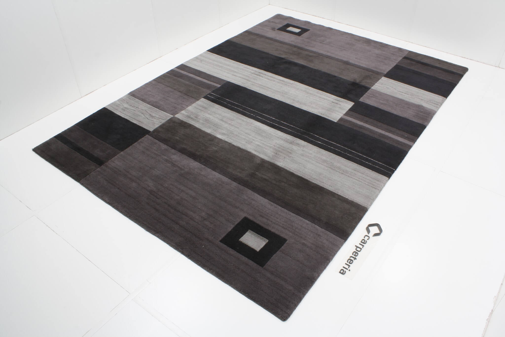 Modern rug Nepal Exclusive