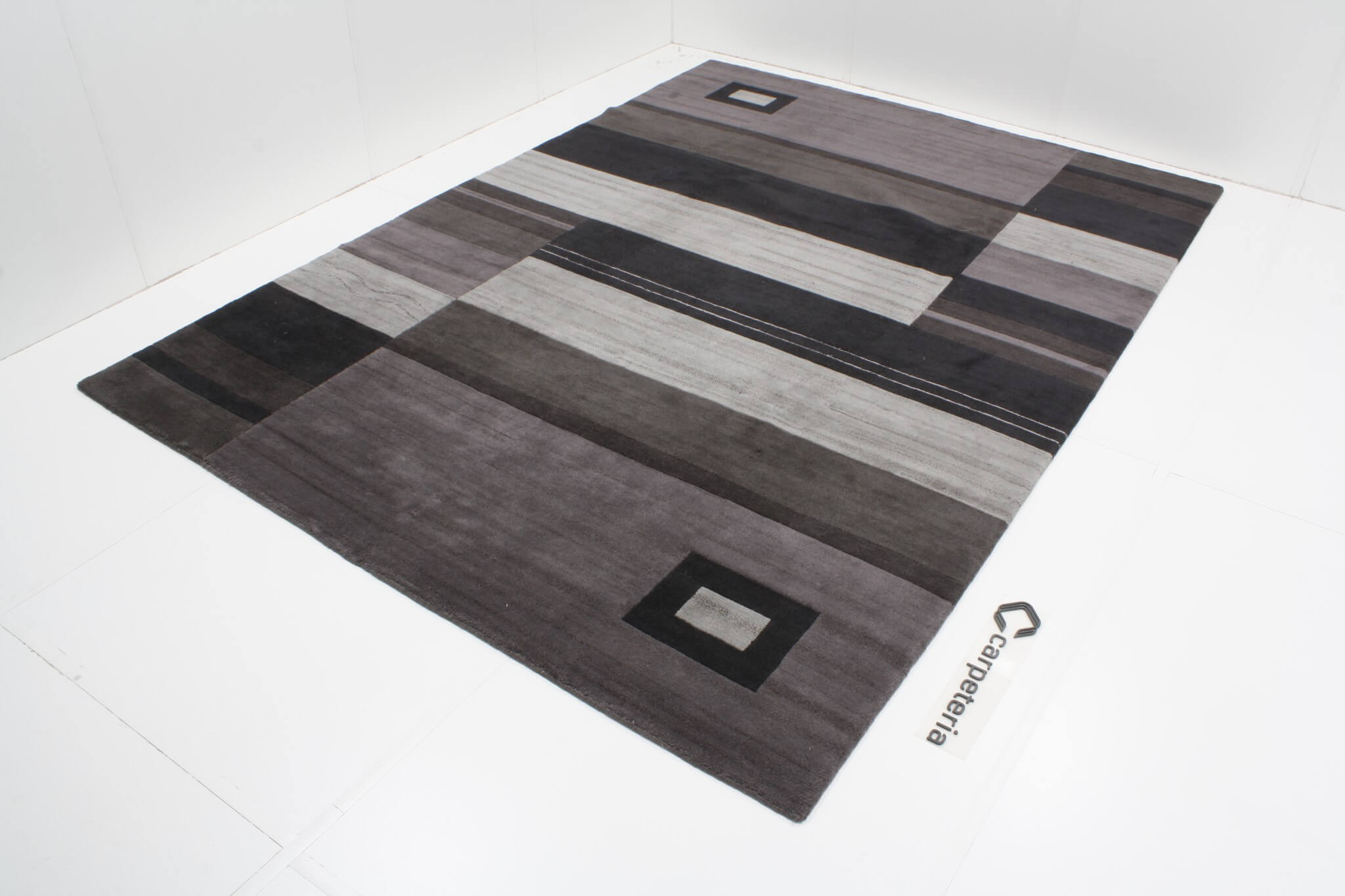 Modern rug Nepal Exclusive