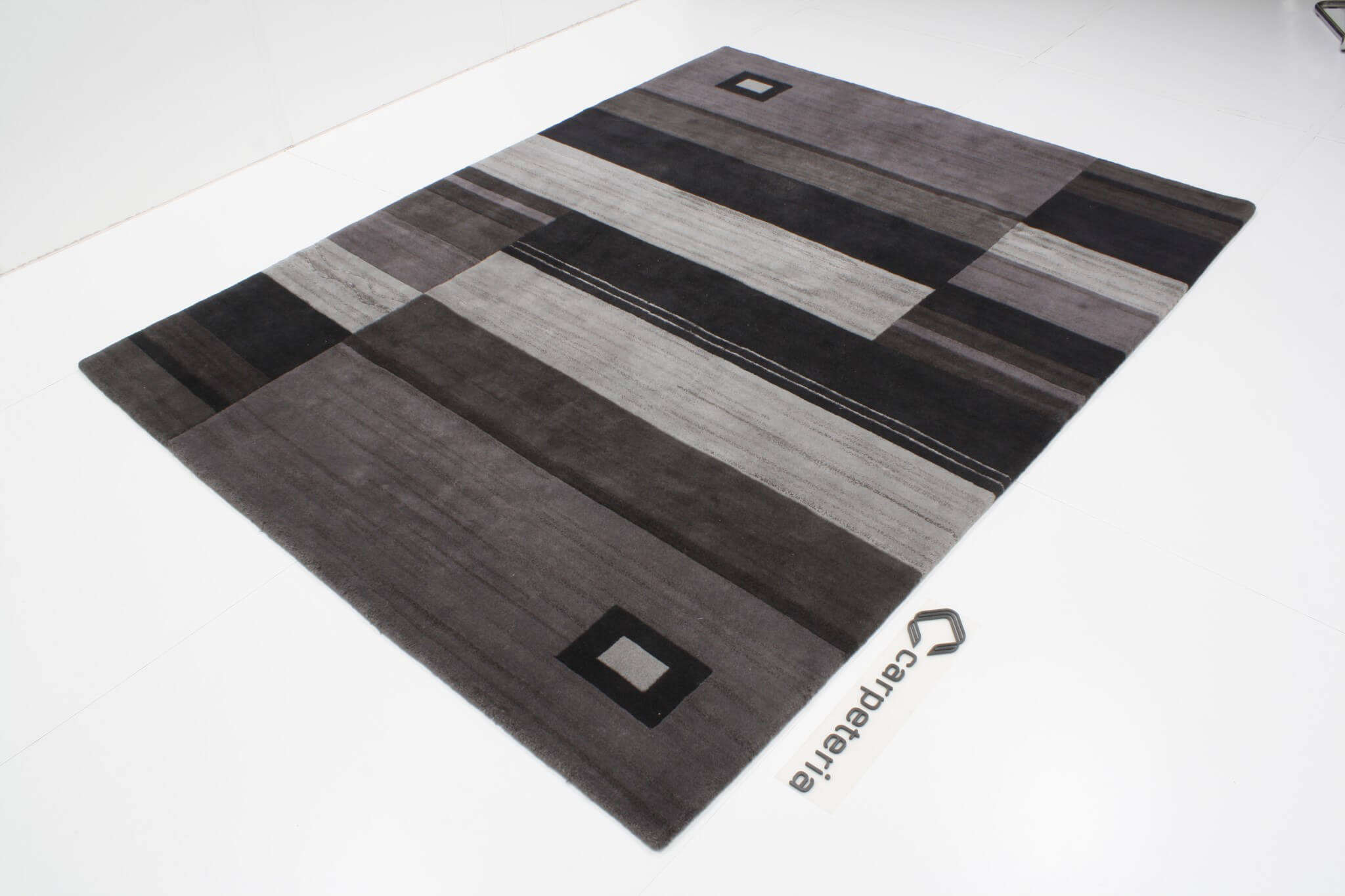 Modern rug Nepal Exclusive