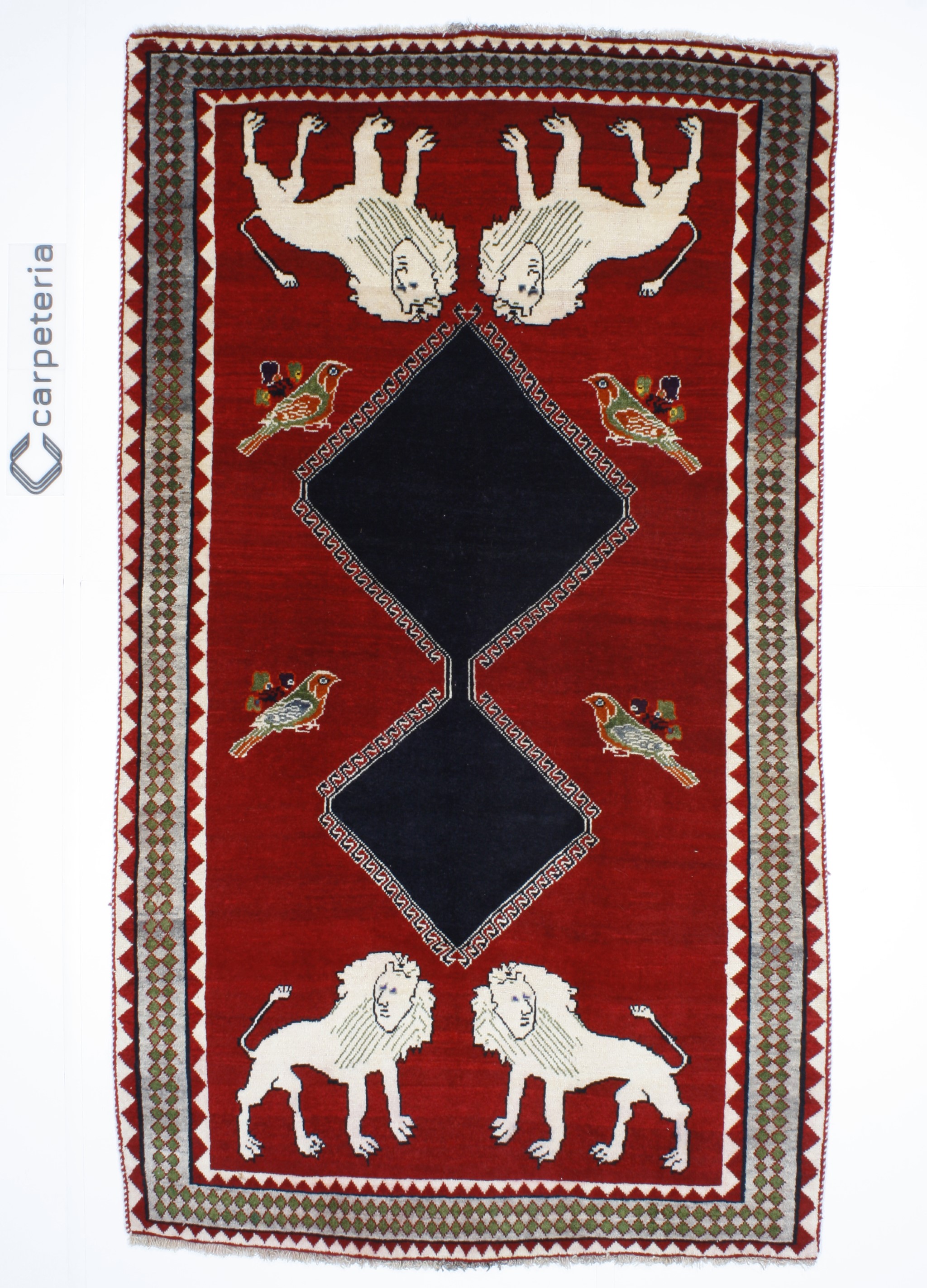 Persian rug Shiraz Figural