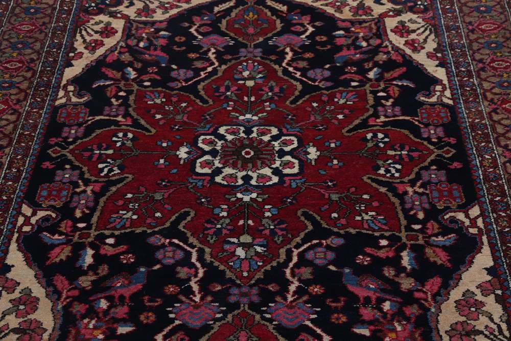 Persian rug Bakhtiar