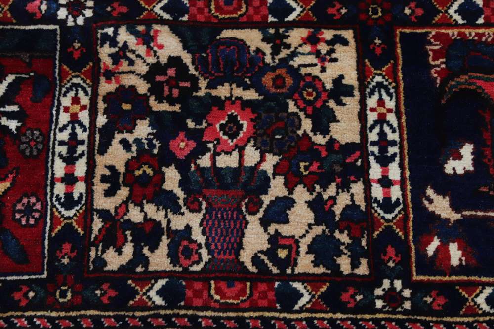 Persian rug Bakhtiar