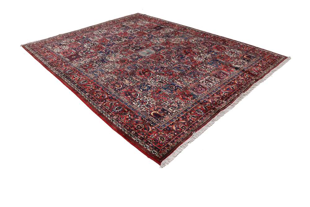 Persian rug Bakhtiar