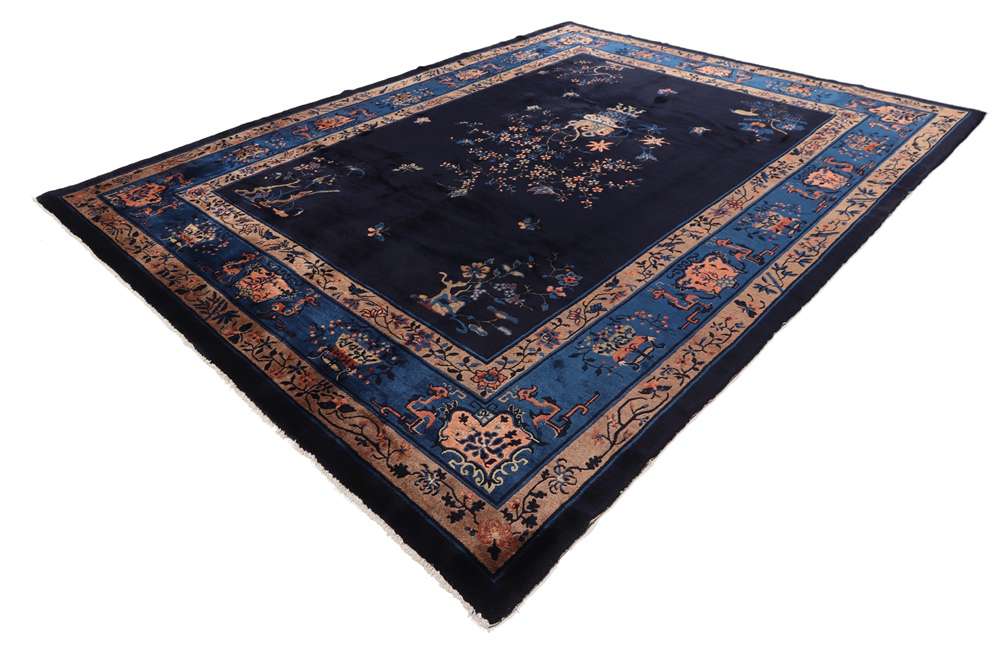 Oriental rug Peking