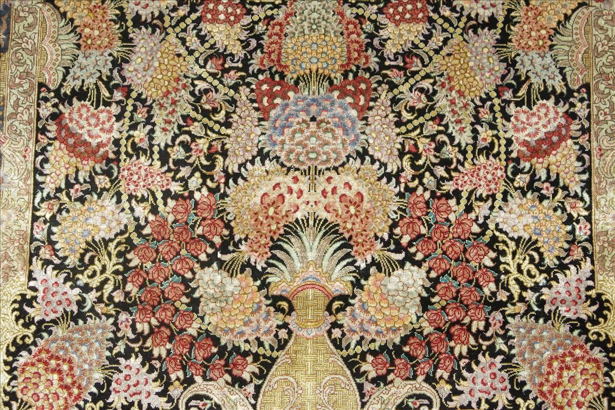 Persian rug Ghom Silk Imperial