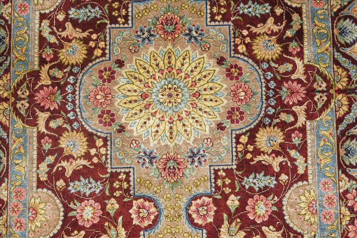 Persian rug Ghom Silk Imperial