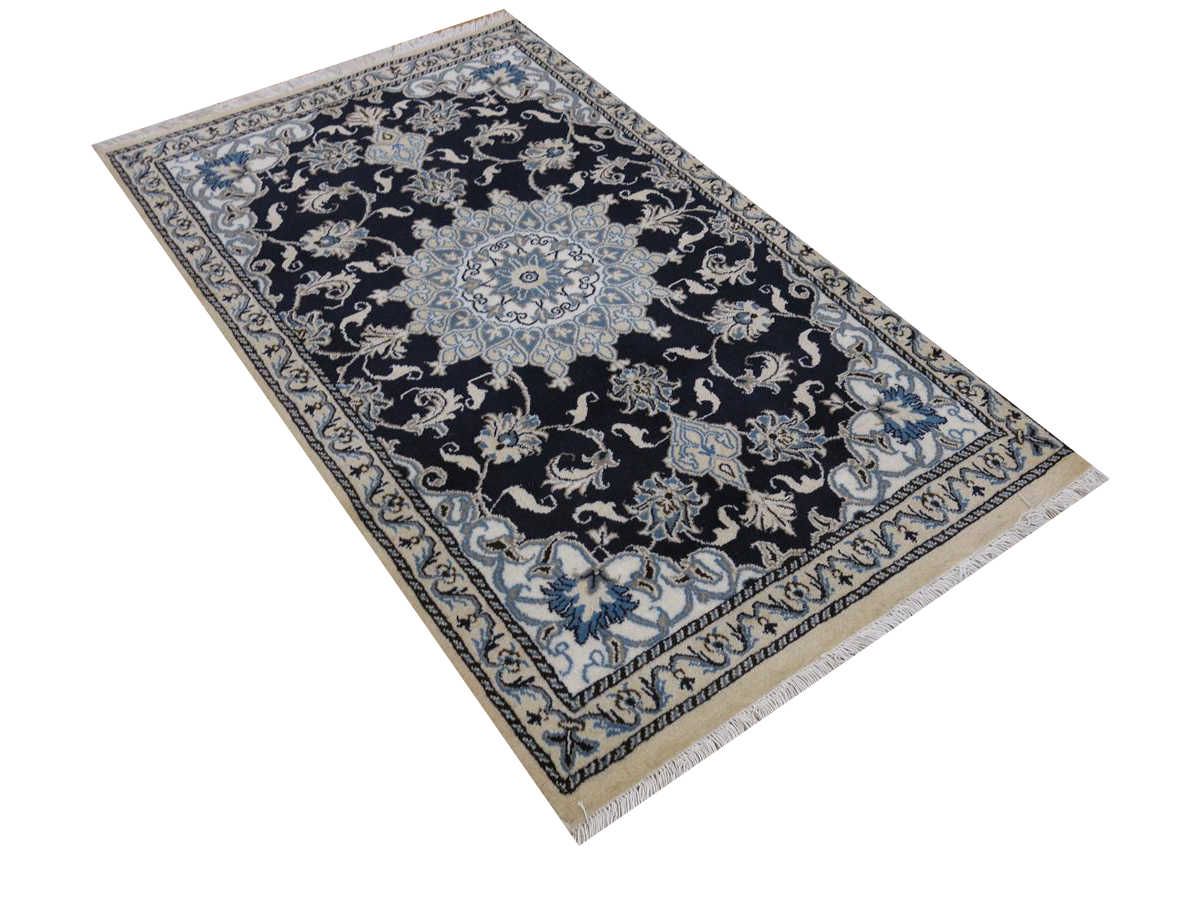 Oriental rug Nain Cavir