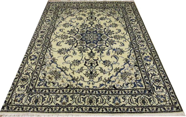 Oriental rug Nain Kavir